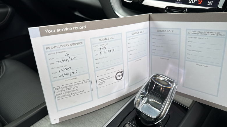 Volvo XC60 2.0 T8 [455] PHEV Ultra Dark 5dr AWD Geartronic Estate